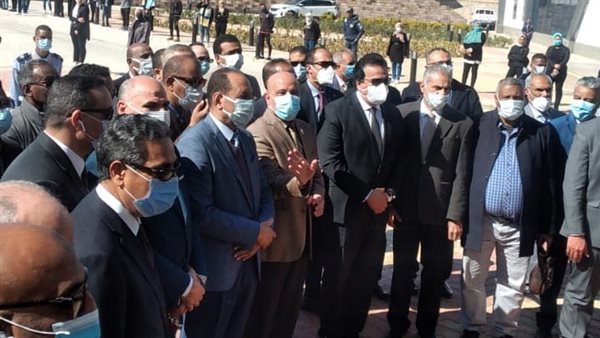 مبادرة هنجملها بحضور