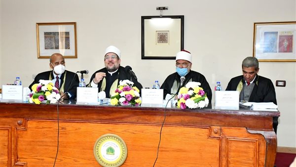  الدكتور محمد مختار