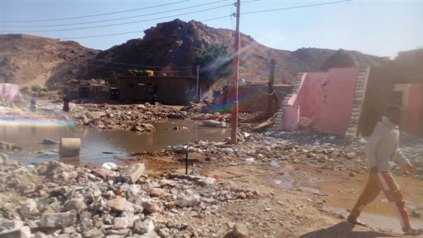 تعديات علي مخرات