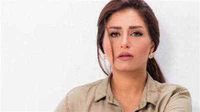 كنت هخليه أحسن حد في الدنيا.. كواليس وفاة رضيع حديث الولادة قبل تبني منة فضالي له 