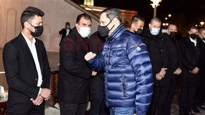 بث مباشر | علاء مبارك أول الحاضرين.. بدء عزاء والد محمد زيدان لاعب منتخب مصر الأسبق بمسجد الشرطة