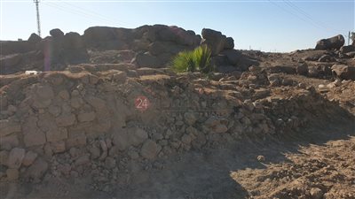 إهمال وإزالة السور الأثري لمحافظة أسوان.. ومحبو الآثار: الوزارة لم تكشف حتى الآن مبررات الإزالة | صوروفيديو 