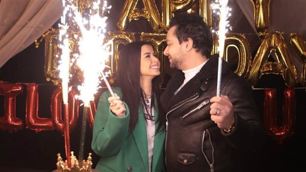 محمود المهدي ومنة