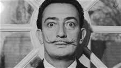 السريالي الأكبر.. متى بدأ اهتمام سلفادور دالي بالفن وبمن احتذى؟