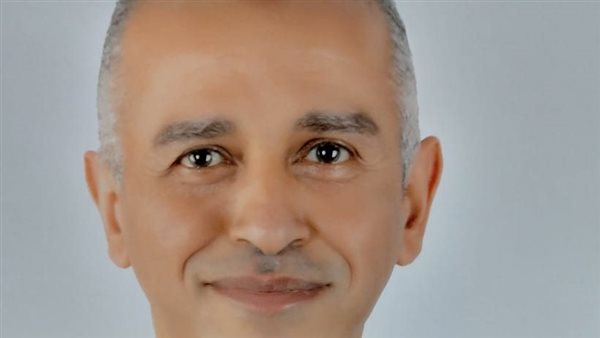 الدكتور شريف العطار