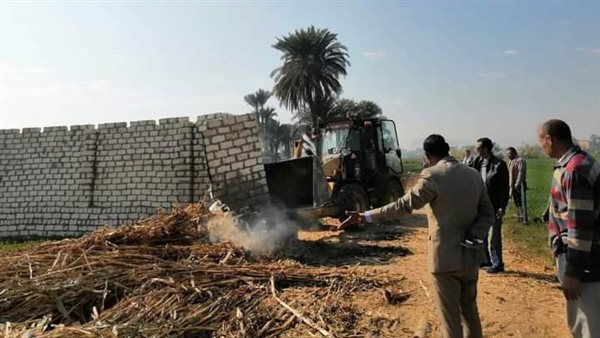 إزالة التعديات بسوهاج