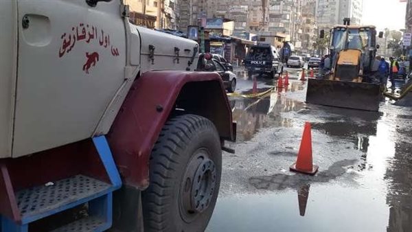 إصلاح انفجار خط المياه