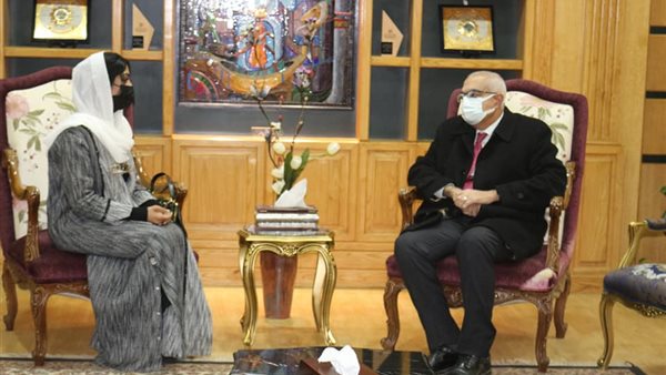 رئيس جامعة المنصورة