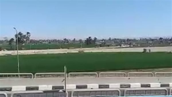 طقس بارد وسماء صافية