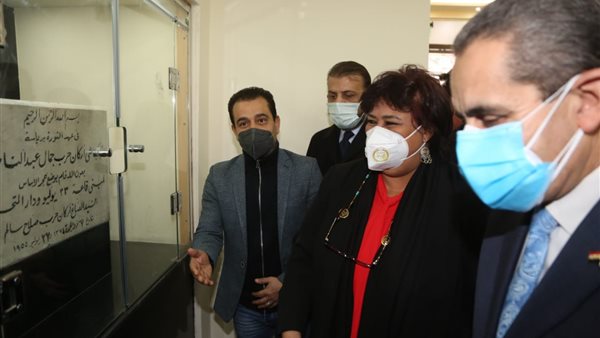 افتتاح مسرح 23 يوليو