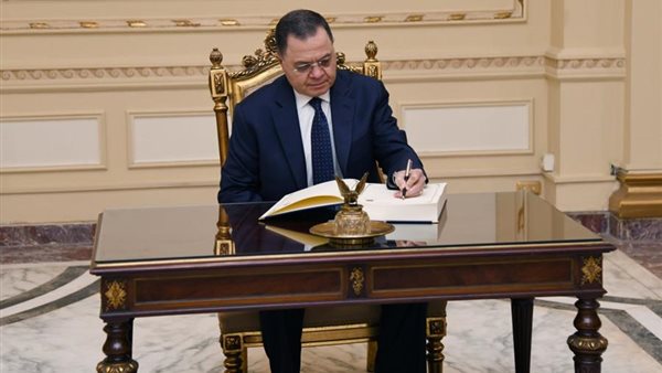 اللواء محمود توفيق،