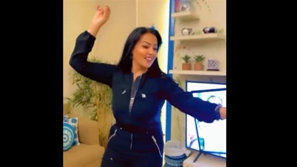 سمية الخشاب