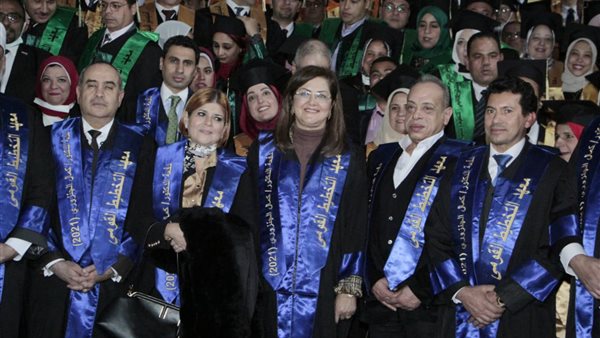 خريجي معهد التخطيط