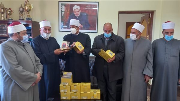 جانب من الإهداء