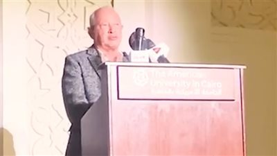 نجيب ساويرس خلال حفل توزيع جوائز أحمد فؤاد نجم: الراحل قال بعد ما أموت هيعملوا جائزة باسمي | فيديو 