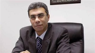 شاهد أبرز صور للراحل ياسر رزق 