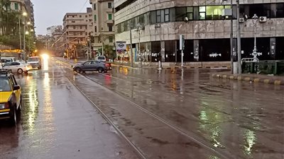 الطقس السيئ يضرب الإسكندرية لليوم الرابع وتوقعات بأمطار رعدية