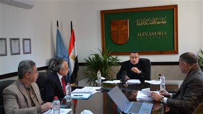رئيس جامعة الإسكندرية: تفعيل خطة الإجراءات الاحترازية في ظل تصاعد الإصابة بمتحور أوميكرون 