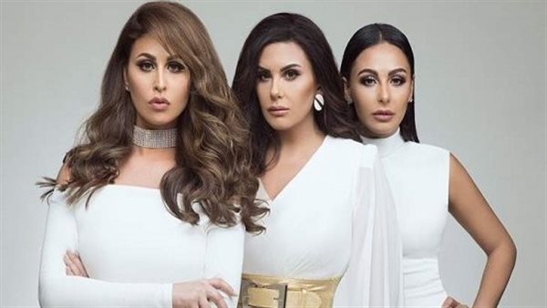 مي سليم وشقيقاتها