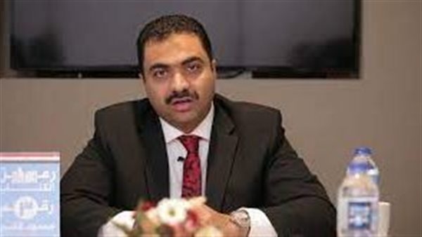  النائب محمود قاسم؛