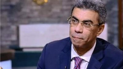 عضو مجلس نقابة الصحفيين تنعى ياسر رزق: صحفي من طراز فريد