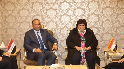 وزيرة الثقافة: الاتفاق على إعداد مجموعة من مشروعات التبادل الثقافي والفكري بين مصر والعراق