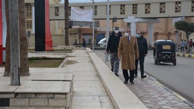 محافظ القليوبية: التعامل السريع مع شكاوى المواطنين بأماكن تجمع المياه وإزالتها على الفور