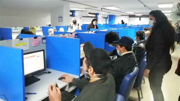 الامتحانات الإلكترونية