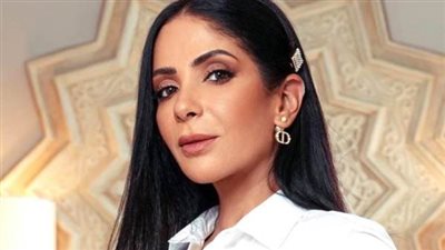 بعد تأجيل مسلسل لام شمسية.. تفاصيل مشاركة منى زكي في رمضان 2022 