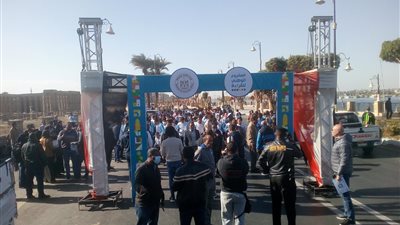 بمشاركة 500 شاب.. انطلاق الماراثون الرياضي للمشروع القومي بالأقصر 