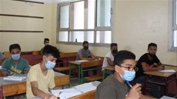 طلاب الصف الثالث