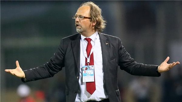  توم سانتيفت مدرب