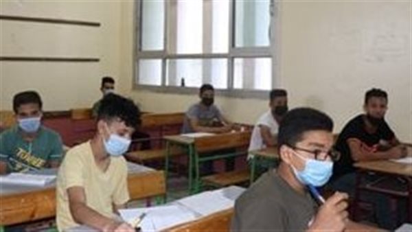 طلاب الصف الثالث