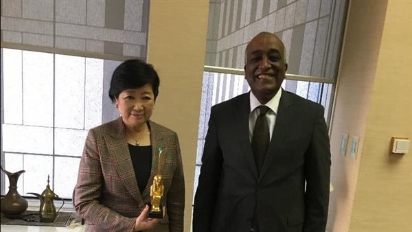 محافظ طوكيو والسفير