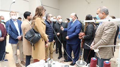 وفد الكونجرس الأمريكي يزور الأسمرات ويشيد بمبادرة حياة كريمة 