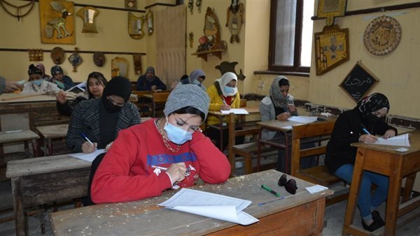 امتحانات الدبلومات