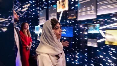 ركزت حديثها حول مشكلات الفتيات.. ماذا فعلت ملالا يوسف في إكسبو؟