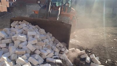 إزالة 16 حالة تعد على الأراضي الزراعية بالمنيا