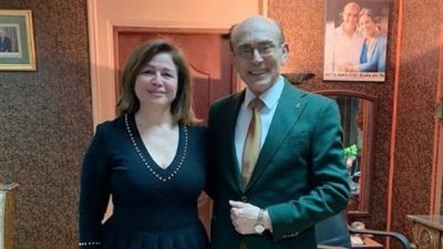 إلهام شاهين تهنئ محمد صبحي على مسرحية نجوم الظهر: عمل راقٍ يؤثر في وطنيتنا وانتمائنا لأمتنا العربية