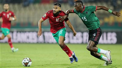 سوفيان بوفال: الشعب المغربي ينتظر منا الكثير أمام مصر.. ونحتاج الحظ للتأهل 