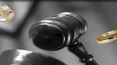 زوجة في دعوى طلاق للضرر: بيديني 10 جنيهات في الأسبوع