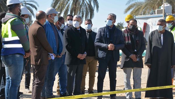 محافظ المنيا يتفقد