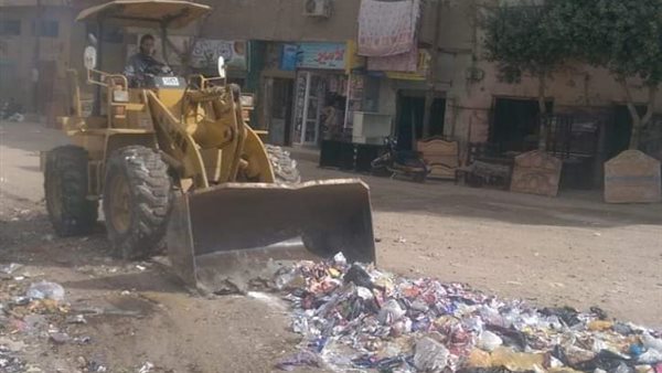 رفع قمامة ومخلفات