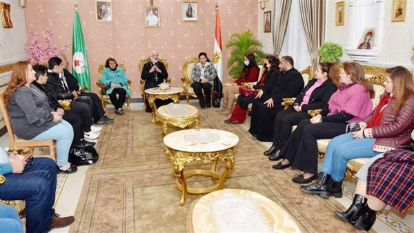 مطران إيباريشية المنيا