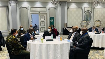 العاصمة الإدارية تستقبل وفدًا من زيمبابوي للاطلاع على التجربة المصرية | صور