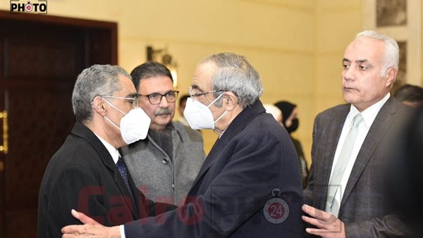 رئيس الوزراء الأسبق