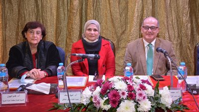 انعقاد الملتقى الثاني للنشر العلمي بكلية البنات جامعة عين شمس | صور
