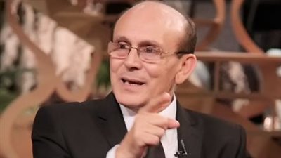 سأتركه لجهله.. محمد صبحي يرد على منتقدي تصريحاته المتداولة بأن الرياض أصبحت عاصمة الفن| فيديو