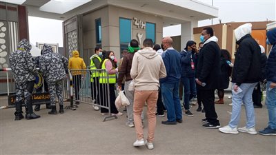 معرض القاهر للكتاب يستقبل الجمهور في يومه الخامس | صور