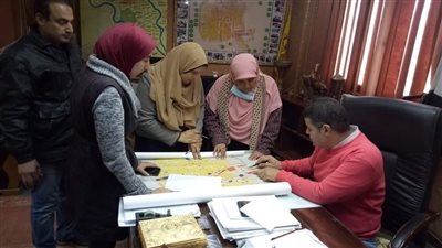 إنشاء مجمع مواقف نموذجي للسيارات بمدينة أشمون في المنوفية